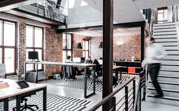 Bureau à louer et à vendre à Bruxelles - entrepôt à louer et à vendre – coworking ● B2B Estate - Bureau de moins de 200 m2